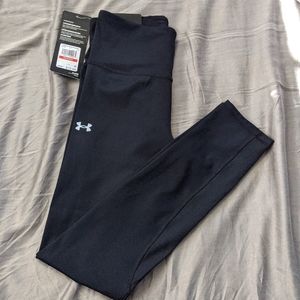 NWT under armour heatgear pants